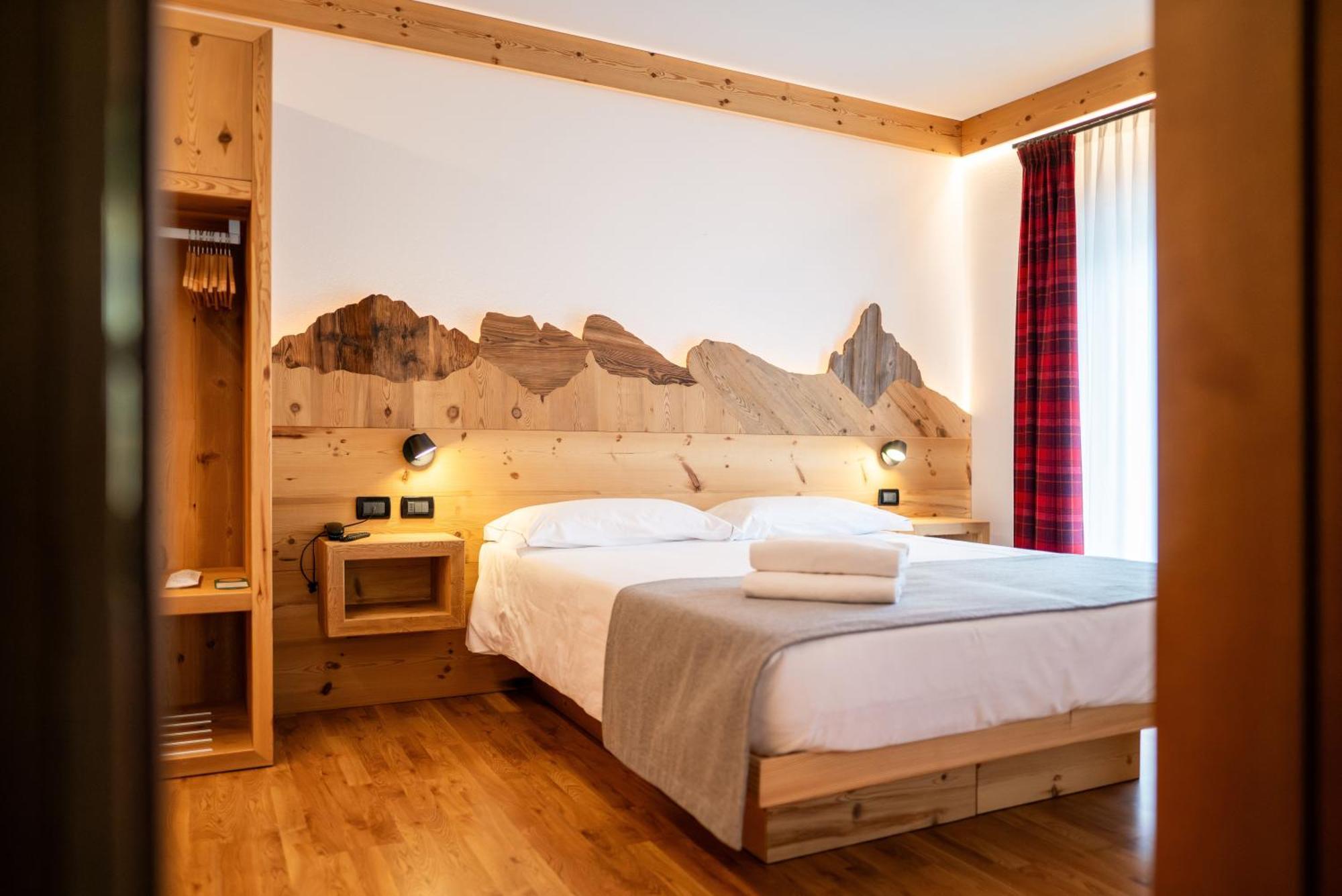 Des Alpes Hotel